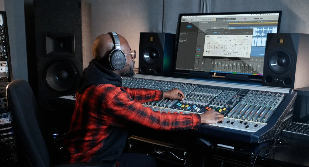 Air mixing desk and producer