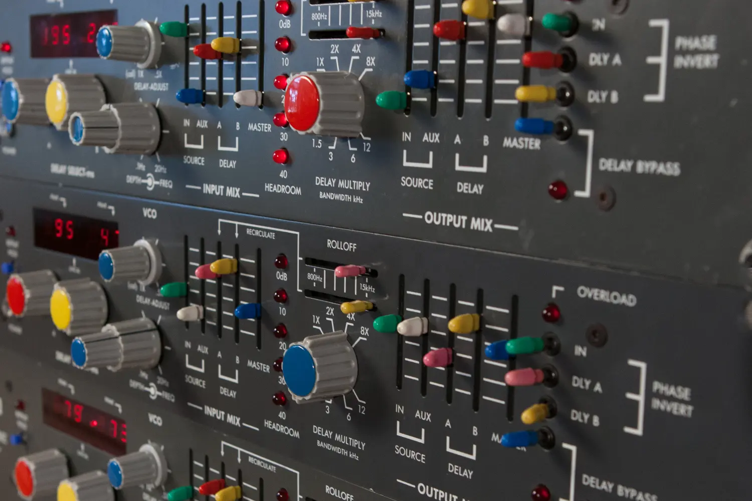 Audio Christmas Plugins for FREE in December 2 primetimes angled right 24bit Electronic Music Production